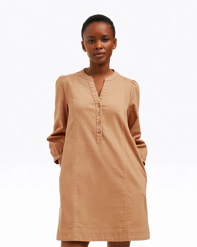 Felicity Popover Shift Dress in Croissant