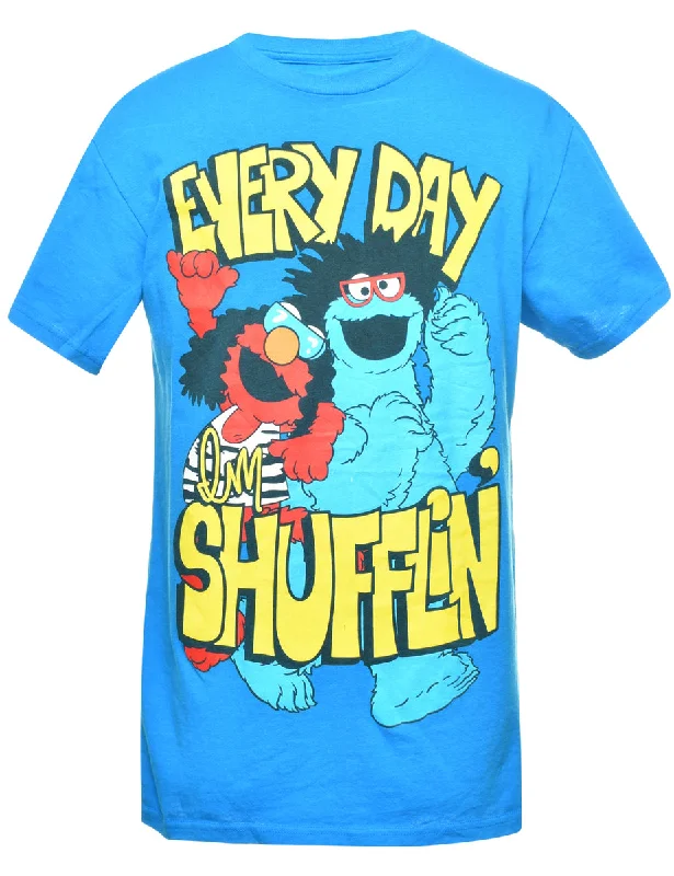 Everyday I'm Shufflin Cartoon T-shirt - M Striped Floral Plaid