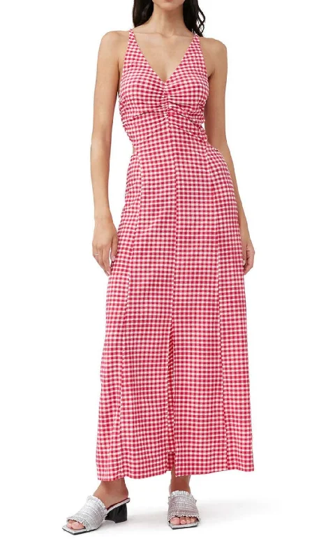 SEERSUCKER PLUNGE MAXI DRESS IN PINK Casual Maxi Dress with Pockets