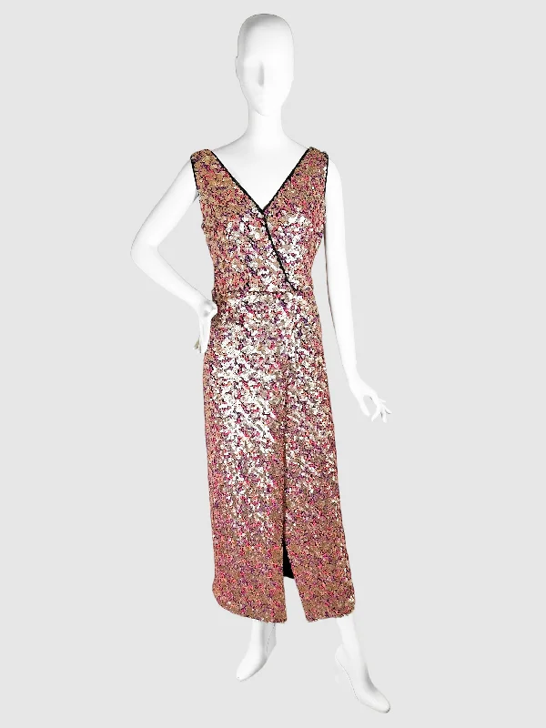 Sequinned V-Neck Maxi Dress - Size 12 Cozy Maxi Dress with Slit