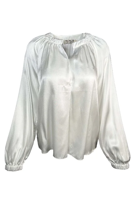 go by Go Silk Go Over Easy Blouse T1645 | White Playful Puff Blouse