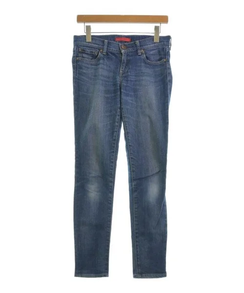 RED CARD Jeans Trendy Cut-Off Denim Shorts