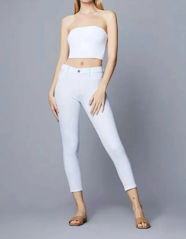 Farrow Skinny High Rise Jean In Milk Trendy Wide-Legged High-Waist Jeans